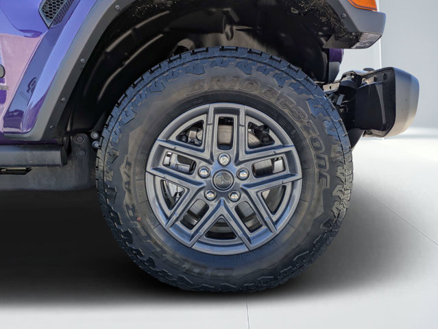 New 2026 Jeep Gladiator Sport AWD/4WD image 10
