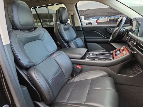 Used 2024 Lincoln Aviator Reserve w/ Equipment Group 201A AWD/4WD image 18
