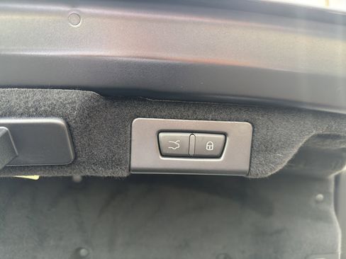 Used 2022 Maserati Quattroporte Modena Q4 image 31