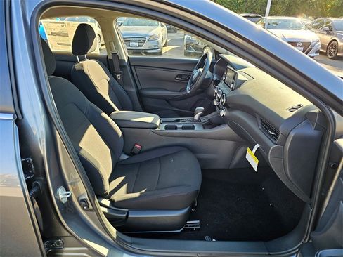 New 2025 Nissan Sentra S image 25