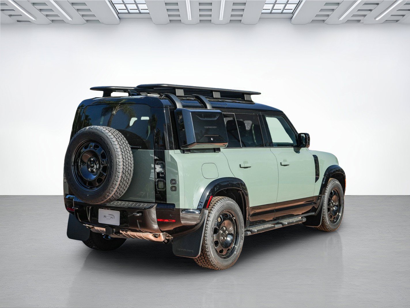 New 2026 Land Rover Defender 110 AWD/4WD image 4