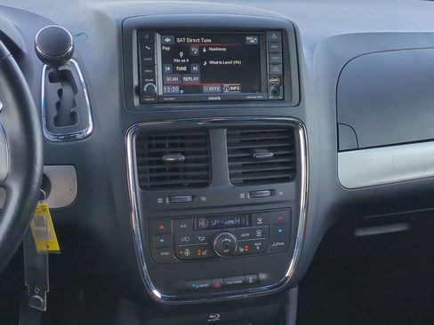 Used 2013 Dodge Grand Caravan R/T w/ Trailer Tow Group image 33