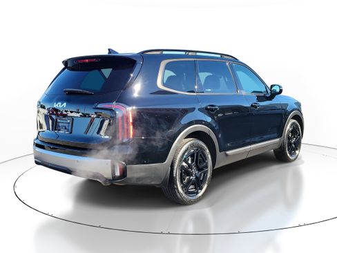 Used 2023 Kia Telluride SX Prestige X-Line image 4