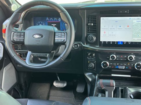 Used 2025 Ford F150 Raptor AWD/4WD image 16