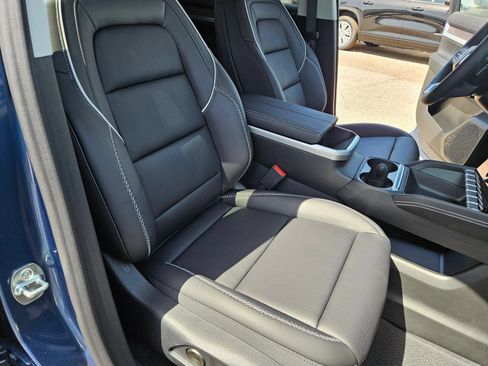 New 2026 GMC Terrain Denali AWD/4WD image 29