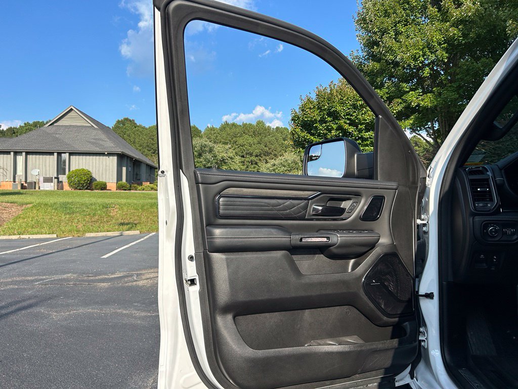 Used 2025 RAM 1500 Limited AWD/4WD image 67