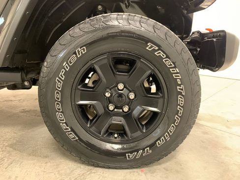 Used 2021 Jeep Gladiator Mojave image 26