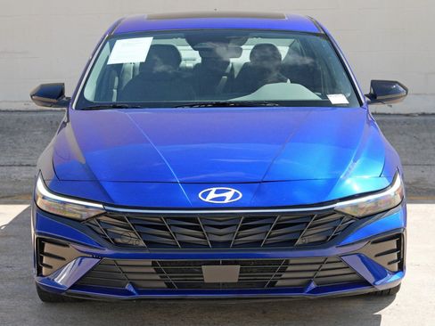 Used 2026 Hyundai Elantra SEL Sport Premium w/ Cargo Package FWD image 42