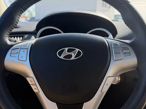 Used 2010 Hyundai Genesis 2.0T image 17