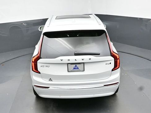 New 2026 Volvo XC90 B6 Ultra w/ Protection Package image 49