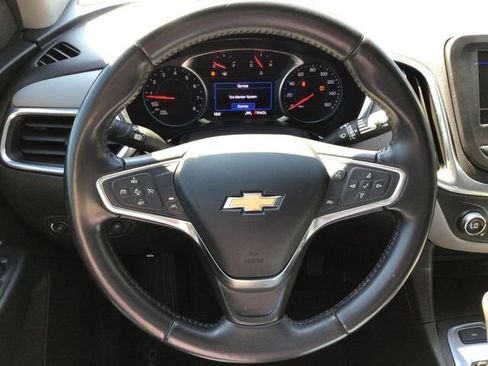 Used 2021 Chevrolet Equinox LT AWD/4WD image 27