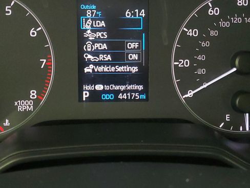 Used 2024 Toyota Corolla LE FWD image 27