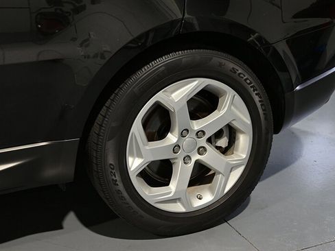Used 2020 Land Rover Range Rover Sport SE image 11