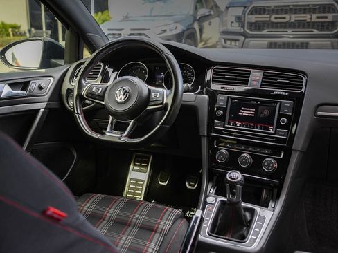 Used 2019 Volkswagen GTI Rabbit Edition FWD image 12