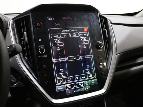 Used 2025 Subaru Crosstrek 2.0i Premium image 24