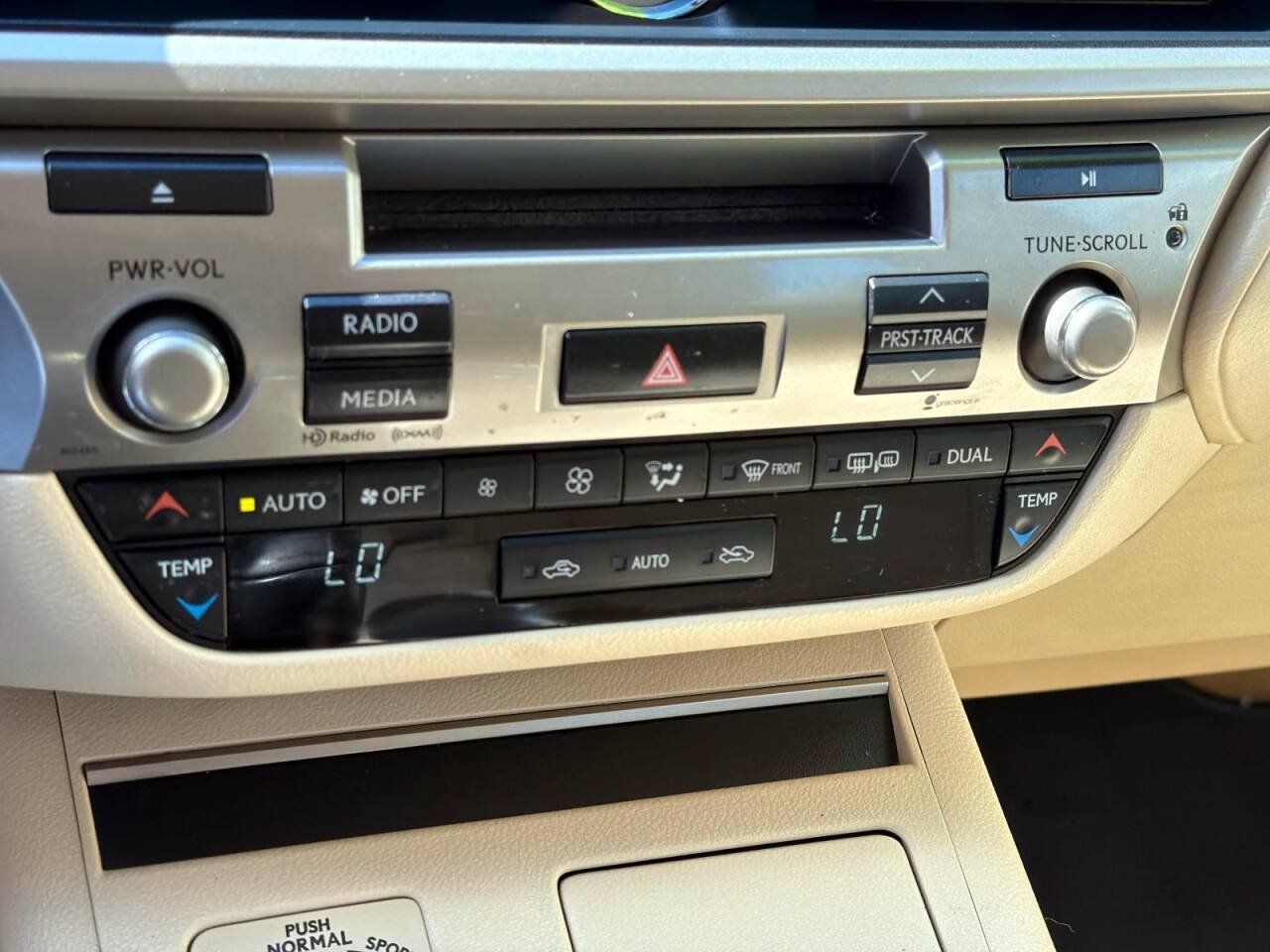 Used 2015 Lexus ES 350 FWD image 26