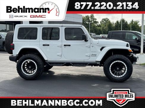 Used 2024 Jeep Wrangler Unlimited Sahara w/ Safety Group AWD/4WD image 1