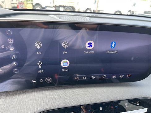 New 2026 Buick Enclave Sport Touring w/ Power Package image 16