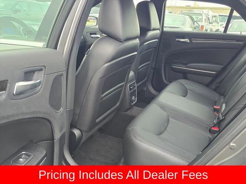 Used 2011 Chrysler 300 Limited w/ Sound Group RWD image 5