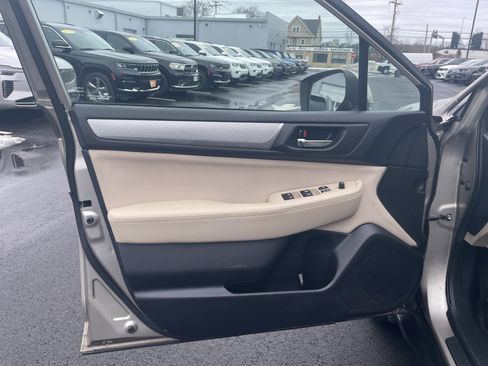 Used 2015 Subaru Outback 2.5i Premium image 36