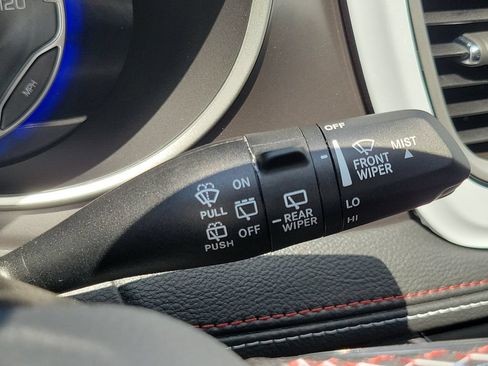 New 2027 Chrysler Pacifica Select FWD image 17