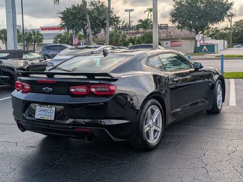 Certified 2020 Chevrolet Camaro LT RWD image 7