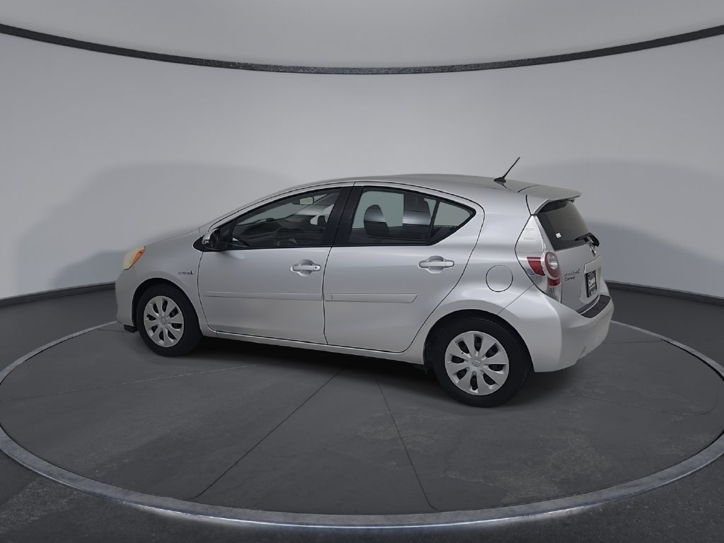 Used 2013 Toyota Prius C Two FWD image 10