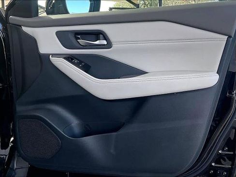 Certified 2024 Nissan Rogue SL w/ SL Premium Package image 22