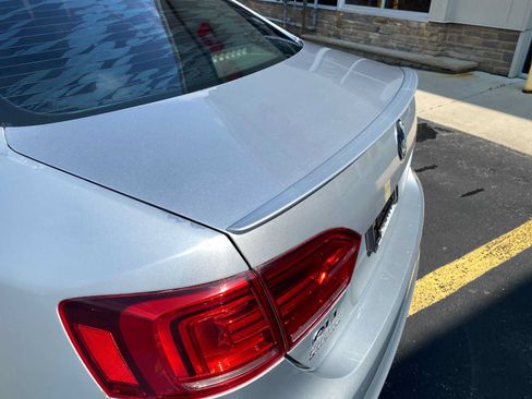 Used 2014 Volkswagen Jetta GLI Autobahn FWD image 27