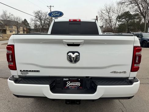 Used 2023 RAM 2500 Laramie AWD/4WD image 6