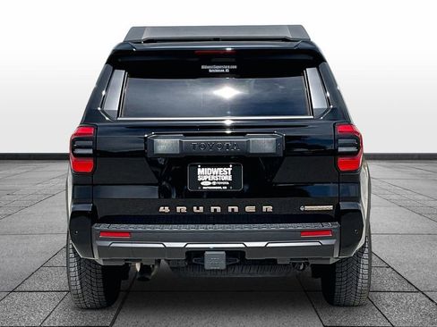 Used 2025 Toyota 4Runner TRD Off-Road AWD/4WD image 4