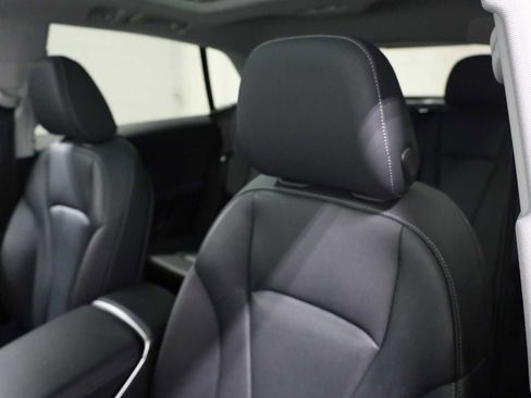 Used 2023 Audi Q8 Premium Plus w/ Premium Plus Package image 18