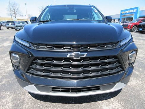 Used 2024 Chevrolet Blazer LT w/ Convenience Package FWD image 8