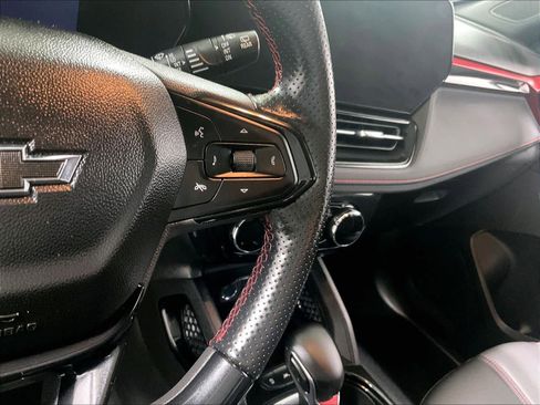 Used 2024 Chevrolet TrailBlazer RS w/ Driver Confidence Package image 24