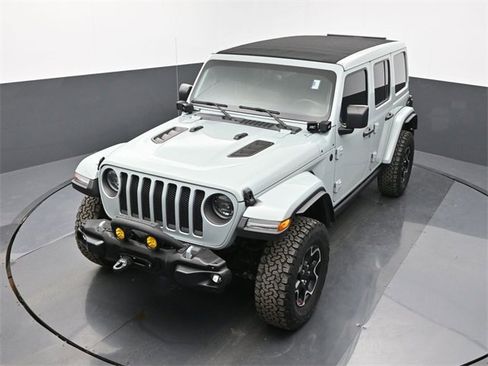 Used 2023 Jeep Wrangler Unlimited Rubicon w/ LED Lighting Group image 20