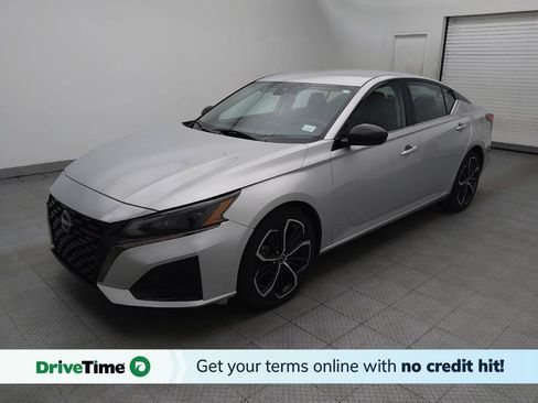 Used 2024 Nissan Altima 2.5 SR FWD image 1
