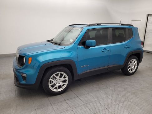 Used 2021 Jeep Renegade Latitude FWD image 2