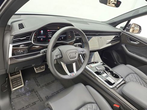 Used 2023 Audi SQ7 Premium Plus AWD/4WD image 17