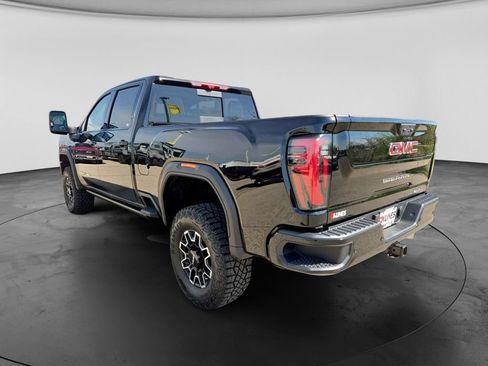 New 2026 GMC Sierra 2500 AT4X AWD/4WD image 9