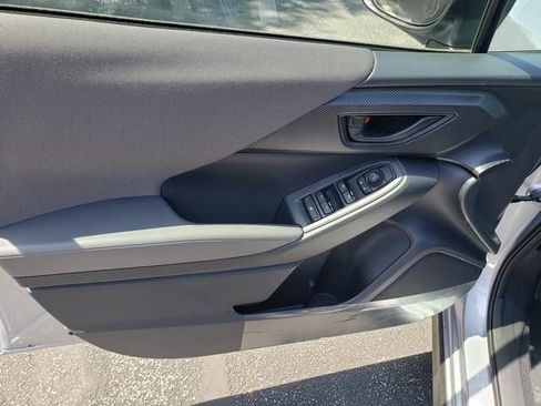 Used 2025 Subaru Crosstrek 2.0i w/ Popular Package #1A image 11