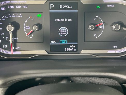 Used 2023 Hyundai Tucson Blue image 11