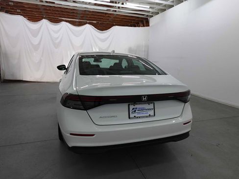 Used 2024 Honda Accord LX image 7