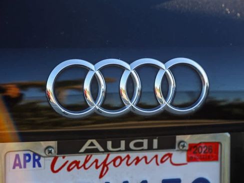 Used 2017 Audi Q3 2.0T Premium image 21