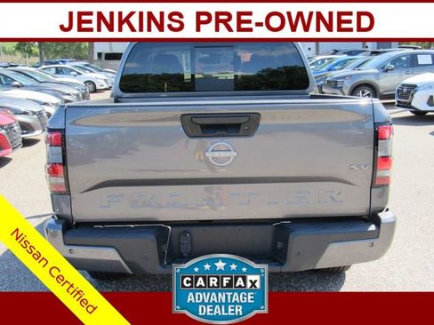 Certified 2023 Nissan Frontier SV w/ SV Convenience Package RWD image 4