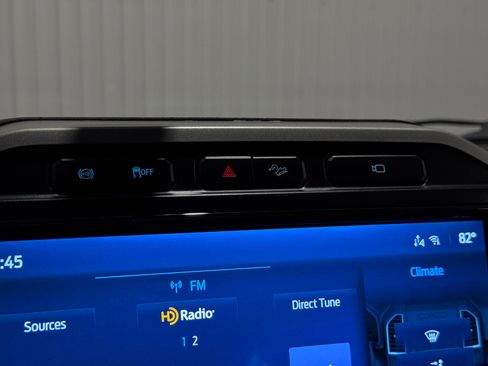 Used 2022 Ford F250 Lariat w/ Chrome Package image 35