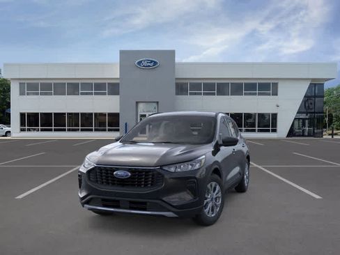 New 2026 Ford Escape Active w/ Active Premium Tech Pack image 2