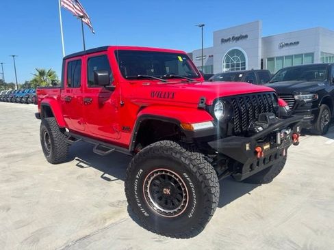 Used 2022 Jeep Gladiator Sport AWD/4WD image 1