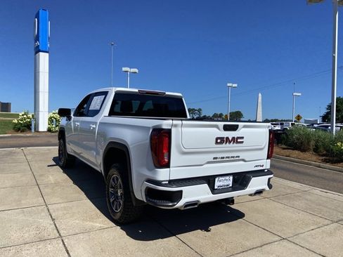 Used 2025 GMC Sierra 1500 AT4 AWD/4WD image 6