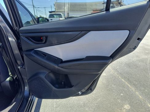 Used 2018 Subaru Crosstrek 2.0i Premium AWD/4WD image 27