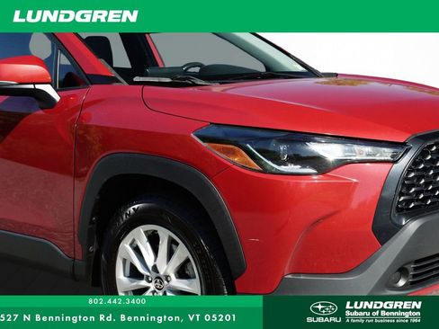Used 2022 Toyota Corolla Cross LE w/ Moonroof Package AWD/4WD image 33